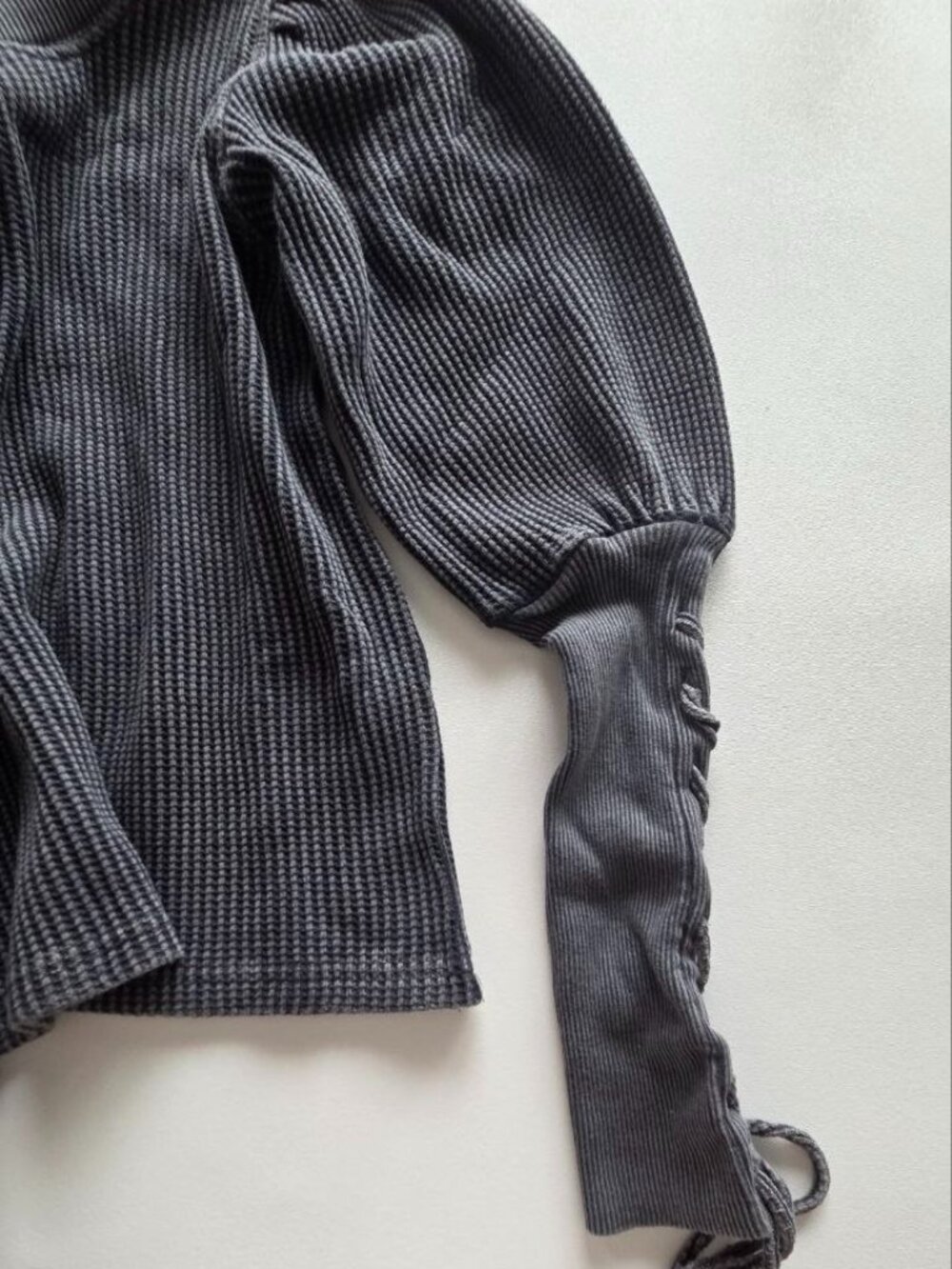 $68 Free People Tasha Thermal Shirt Light Charcoal Size XS - Picture 5 of 7